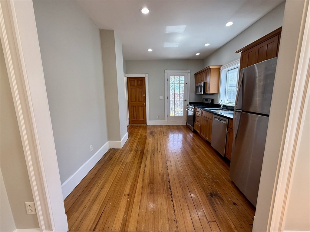 38 Goldsmith Street, Unit 3 Boston, MA 02130 - Photo 11 of 23