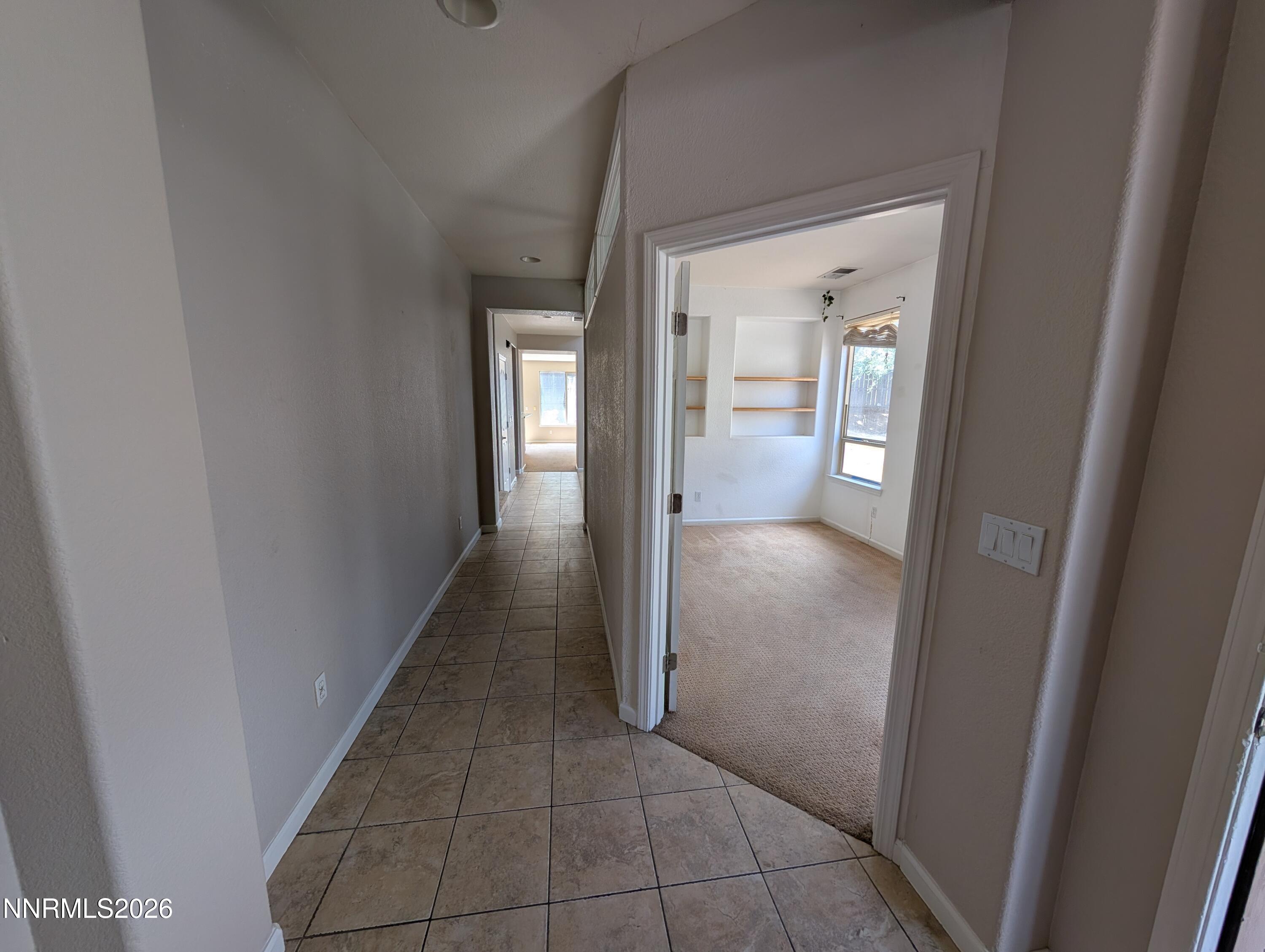 550 Martingale Court Reno, NV 89521 - Photo 2 of 36 Entry