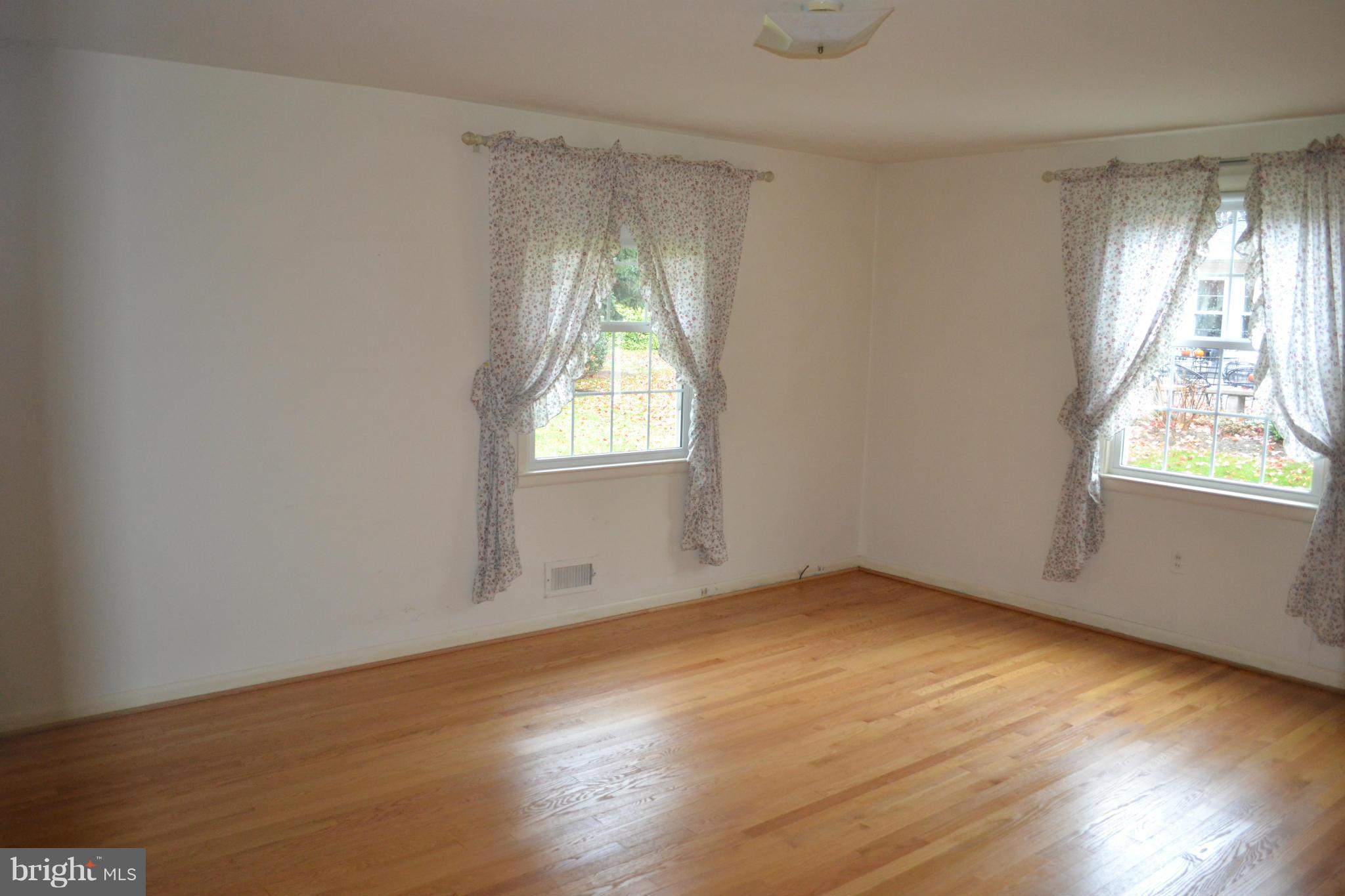 213 East Ridgely Road Lutherville-Timonium, MD 21093 - Photo 10 of 19 Master Bedroom