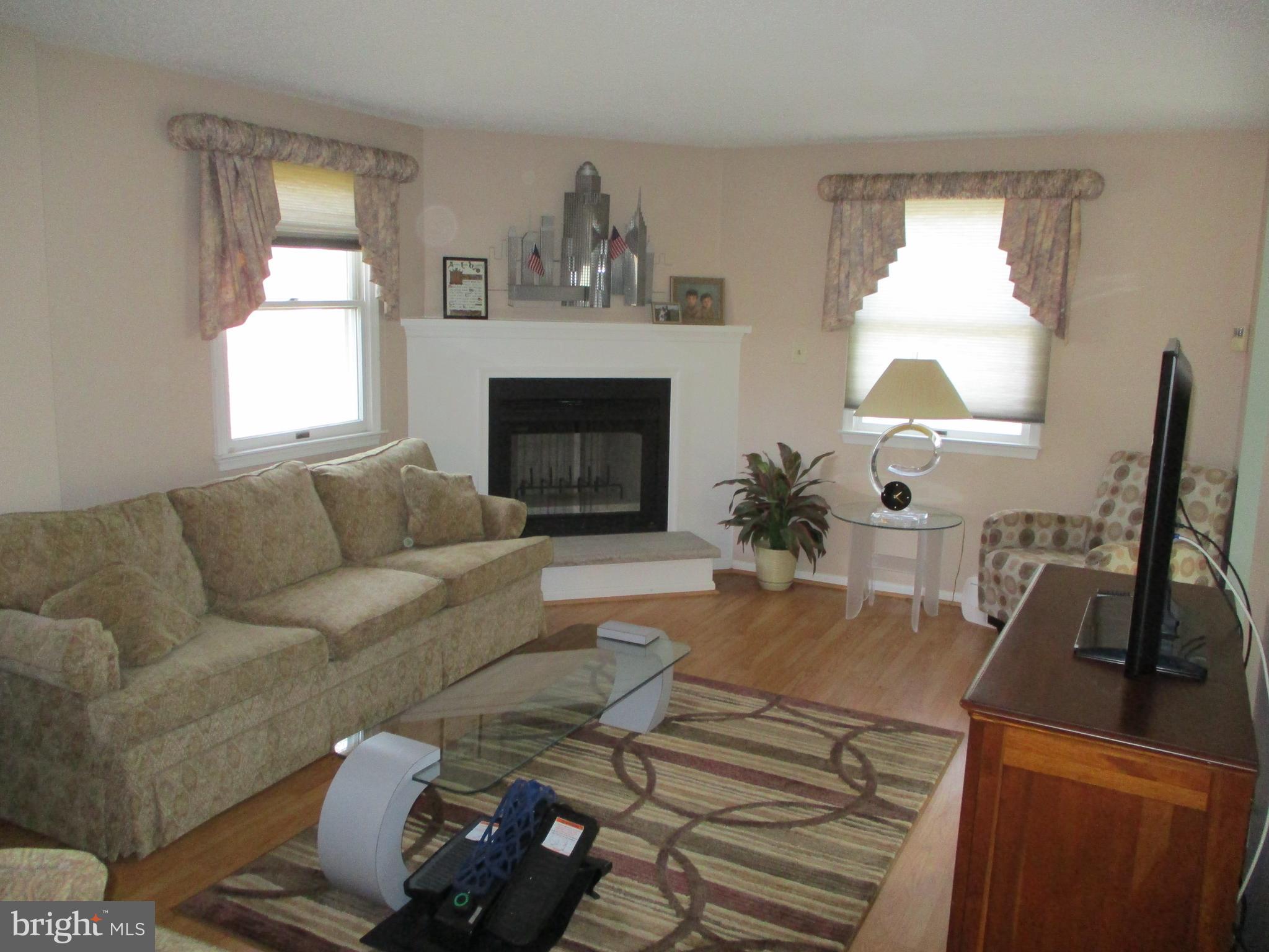 9763 Krewstown Road Philadelphia, PA 19115 - Photo 21 of 43 Family Room