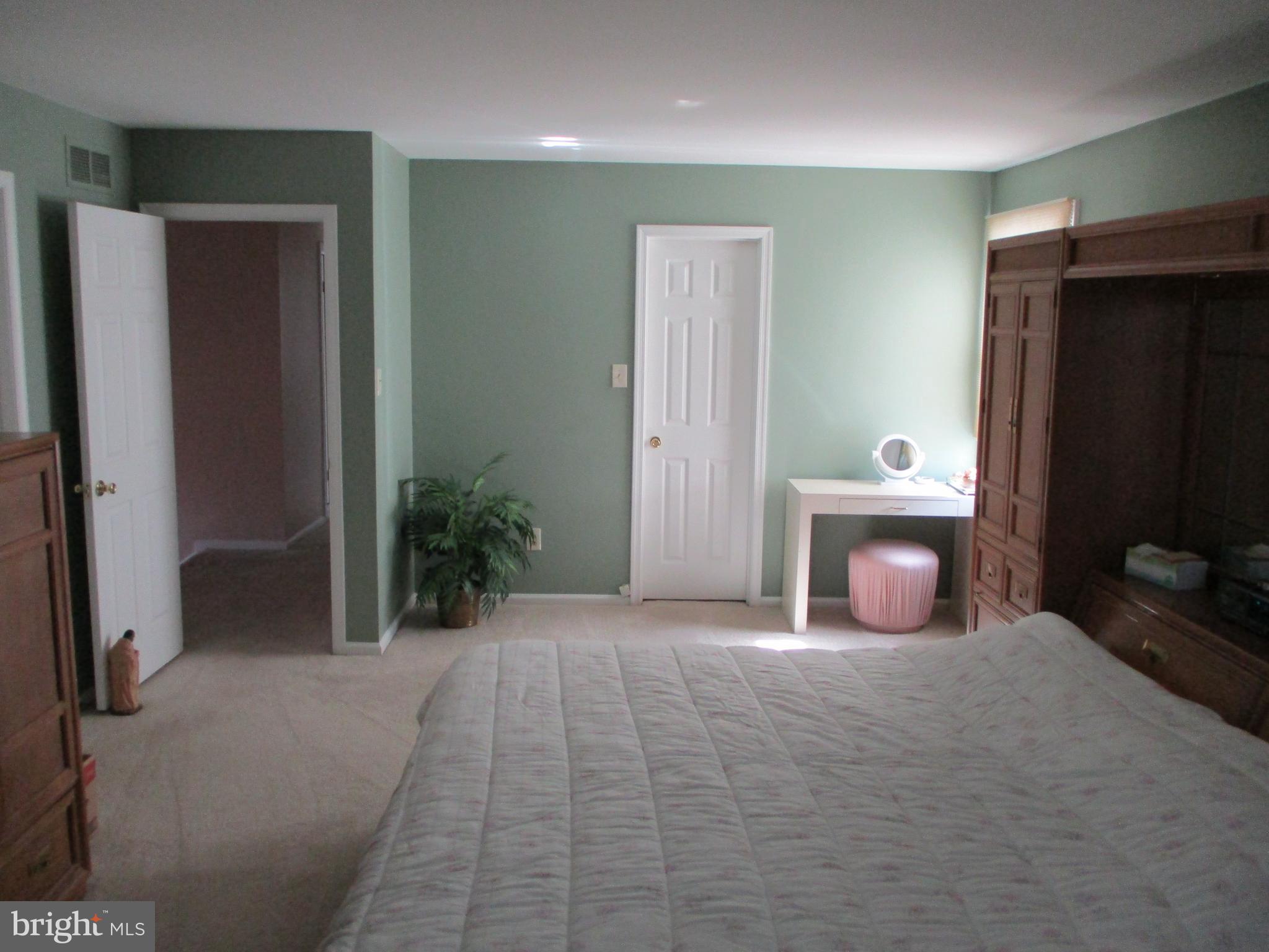 9763 Krewstown Road Philadelphia, PA 19115 - Photo 27 of 43 Master Bedroom & Walk-in closet
