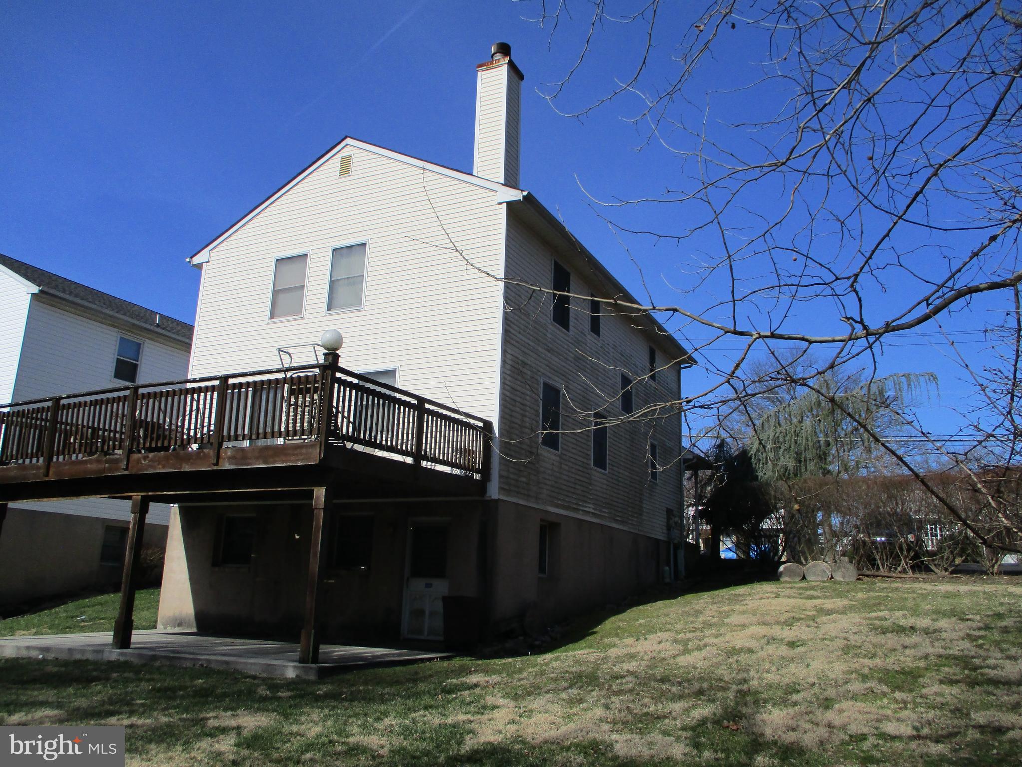 9763 Krewstown Road Philadelphia, PA 19115 - Photo 9 of 43 Exterior side and rear