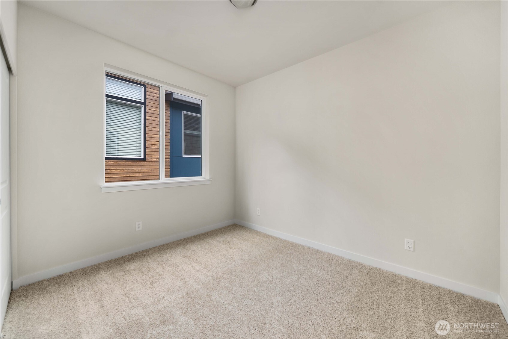 4027 Aberdeen Way Northeast Renton, WA 98056 - Photo 10 of 32