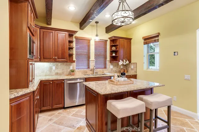 $1,499,000 | 1533 Serpentine Drive, Redlands, CA 92373