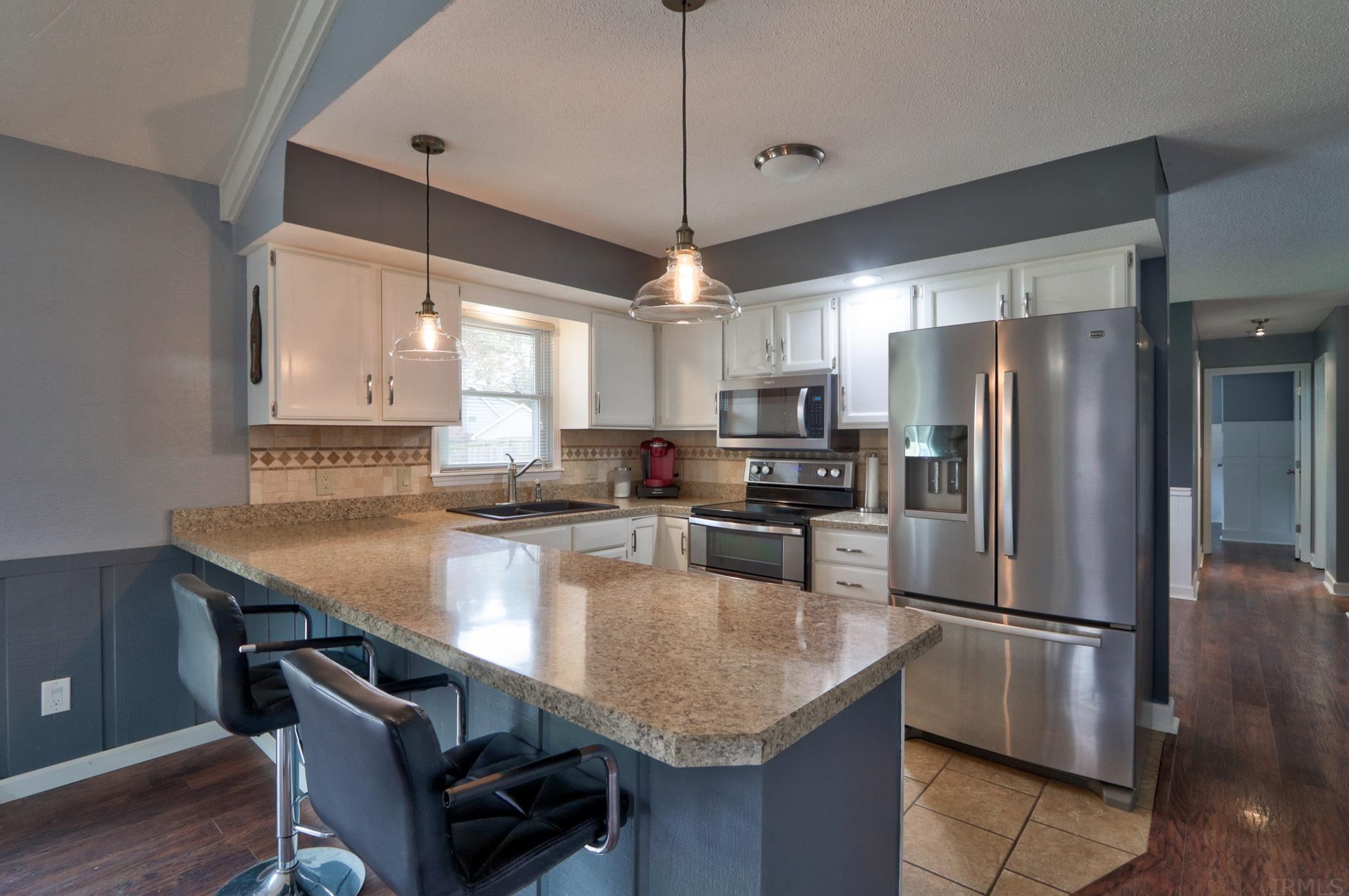 5422 Blue Ridge Drive Newburgh, IN 47630 - Photo 6 of 33