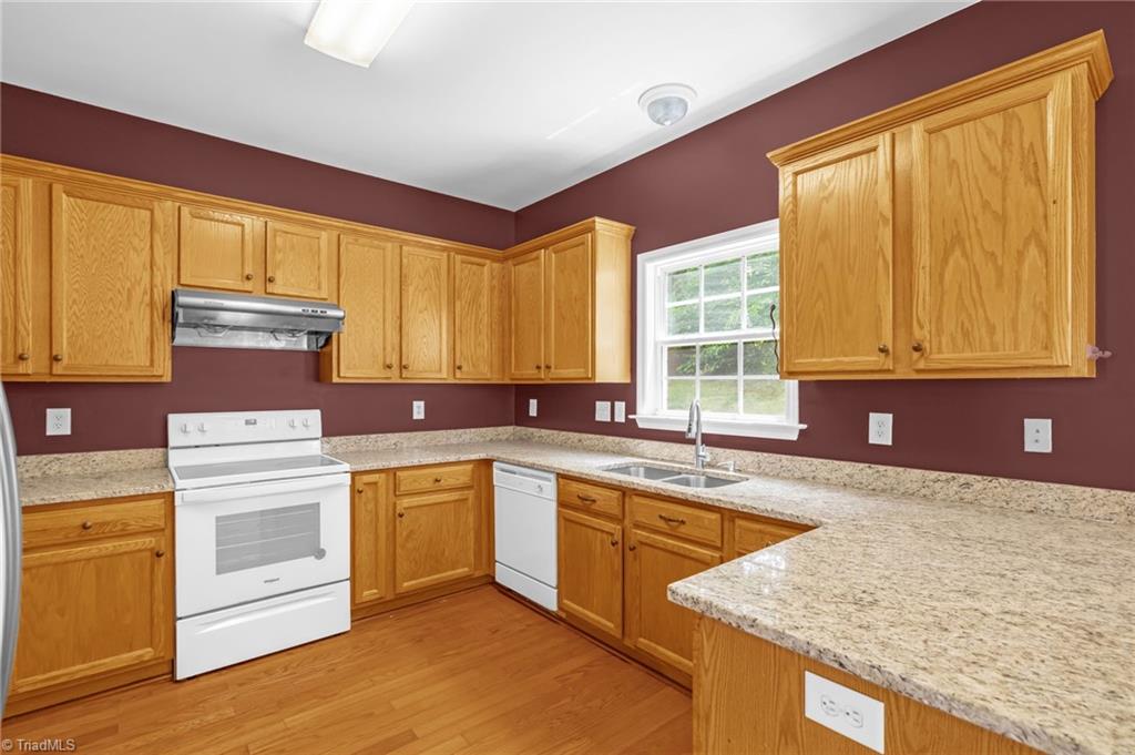 2950 Atwood Road Winston-Salem, NC 27103 - Photo 11 of 40