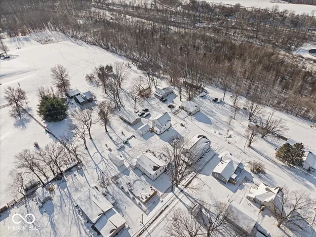 $349,000 | 319 South Jefferson Street, Pendleton, IN 46064