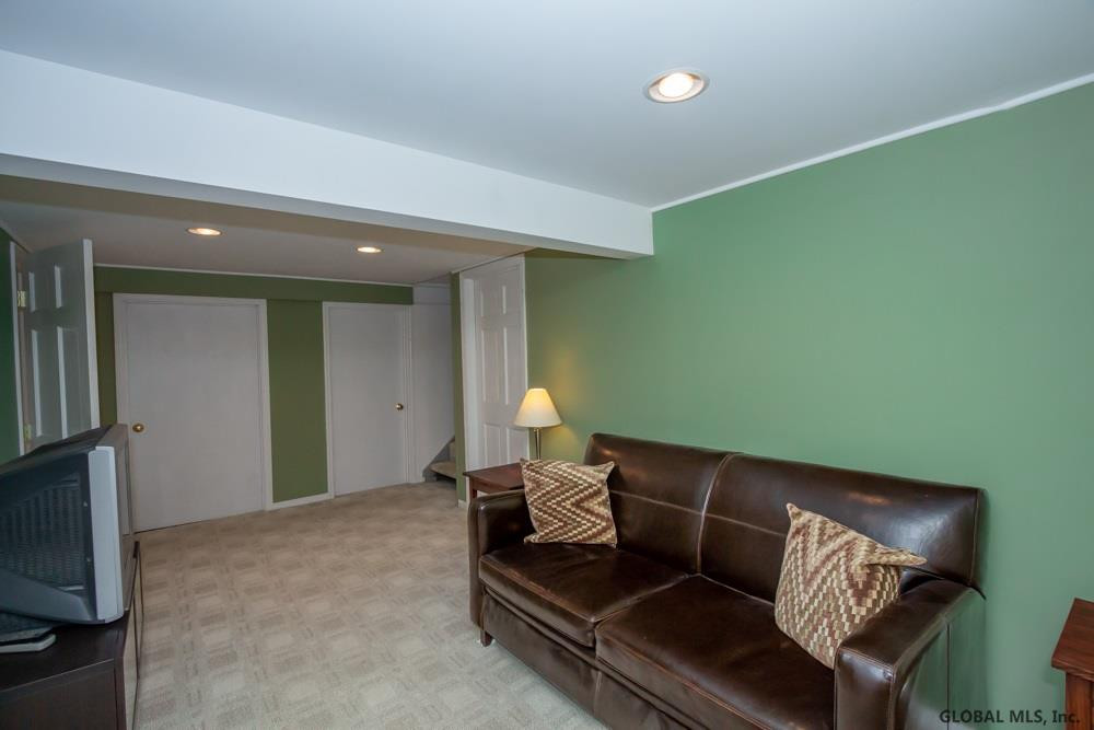 6 Upper Loudon Road Colonie, NY 12211 - Photo 23 of 33 Photo 23