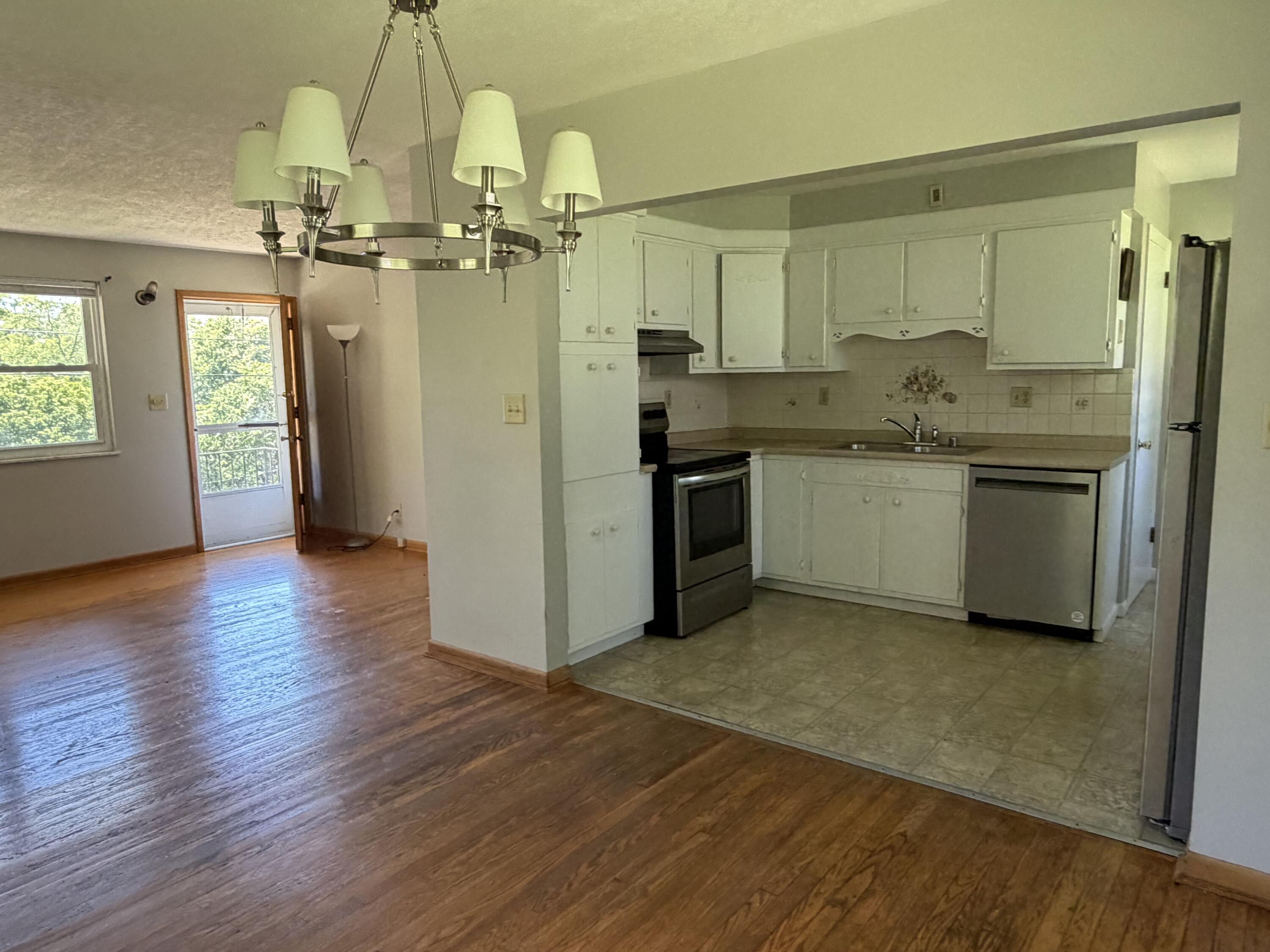 207 Savoy Road Newport, KY 41076 - Photo 8 of 14