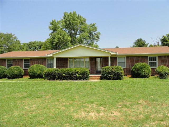 1958 Riddle Road Manchester, TN 37355 - Photo 1 of 20 Gallery Image 1