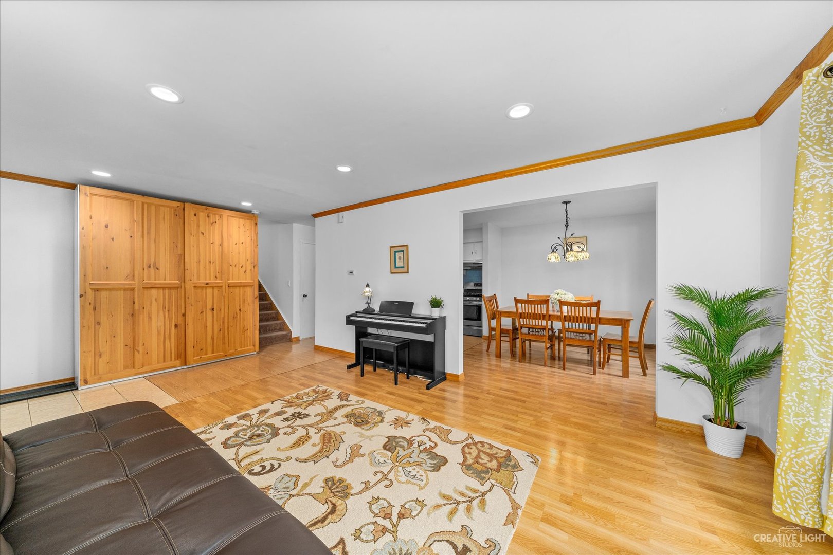 1622 Pershing Avenue Wheaton, IL 60189 - Photo 4 of 15