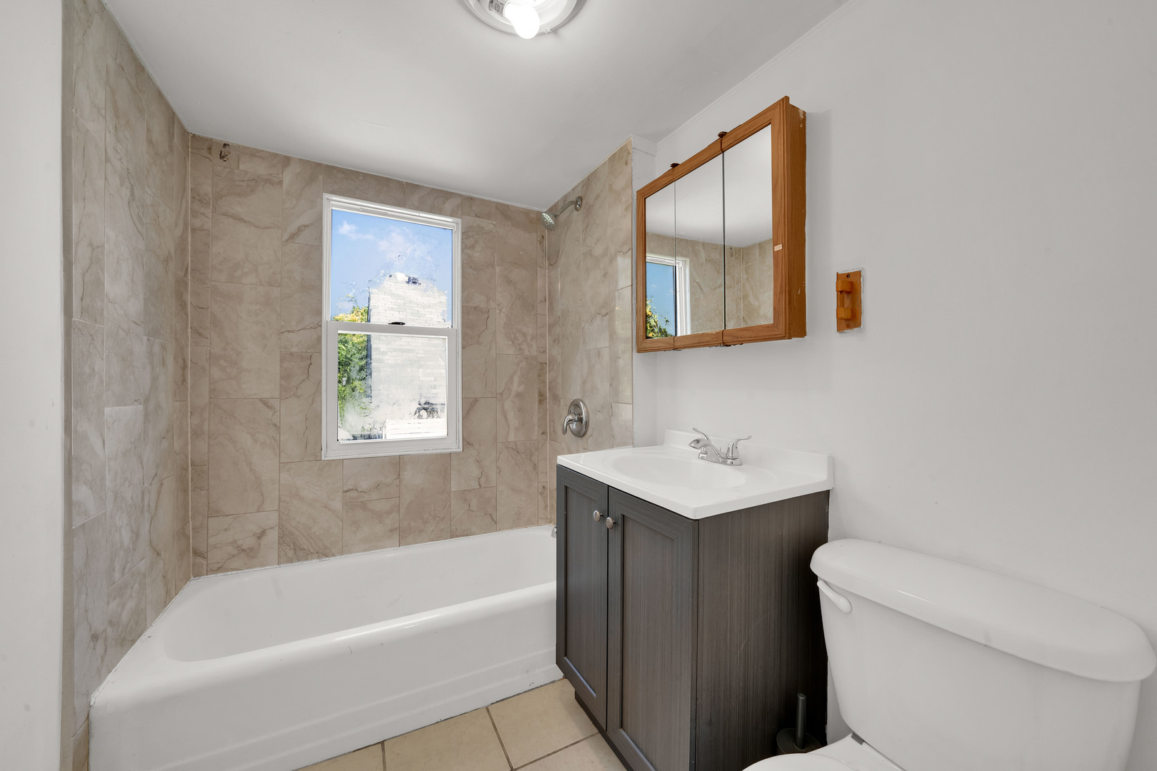 11548 South State Street Chicago, IL 60628 - Photo 18 of 22