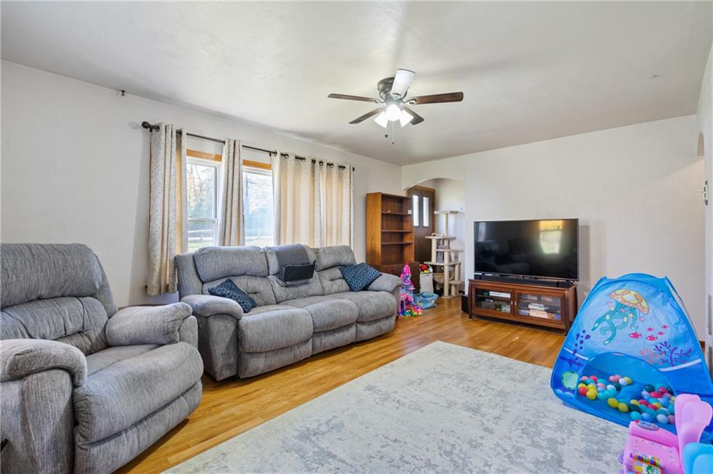 1349 Smith Township State Road Burgettstown, PA 15021 - Photo 8 of 19 Gallery Image 8