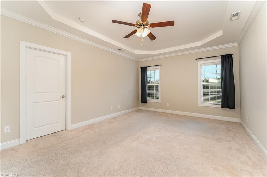 2827 Fallin Court High Point, NC 27262 - Photo 17 of 43 Gallery Image 17