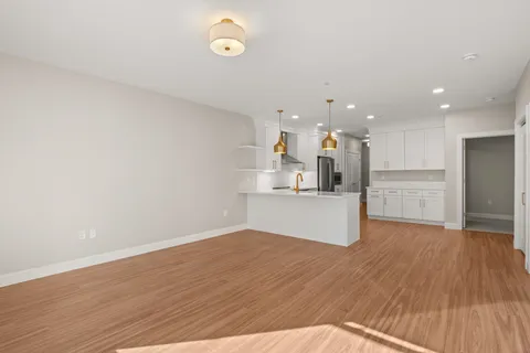 $871,500 | 99 Foundry Place, Unit 102, Portsmouth, NH 03801