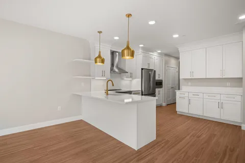 $871,500 | 99 Foundry Place, Unit 102, Portsmouth, NH 03801