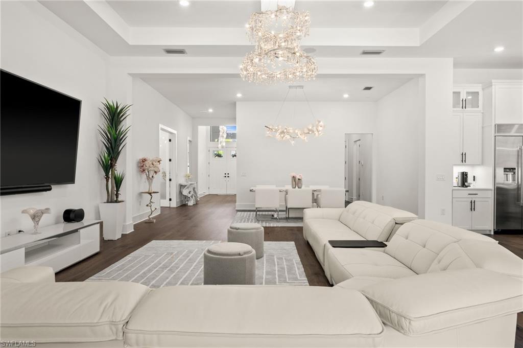 16201 Verilyn Circle Naples, FL 34110 - Photo 11 of 45