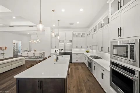 $1,790,000 | 16201 Verilyn Circle, Naples, FL 34110