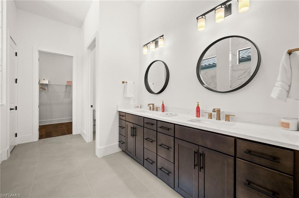 16201 Verilyn Circle Naples, FL 34110 - Photo 29 of 45 Primary Bath