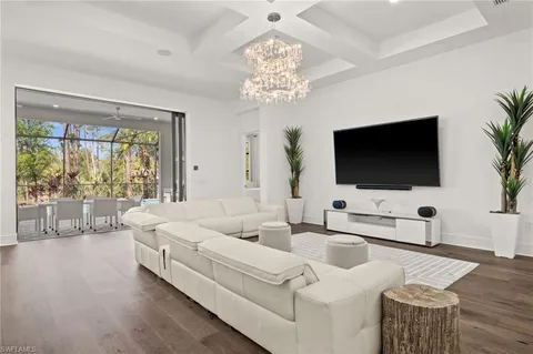 $1,790,000 | 16201 Verilyn Circle, Naples, FL 34110
