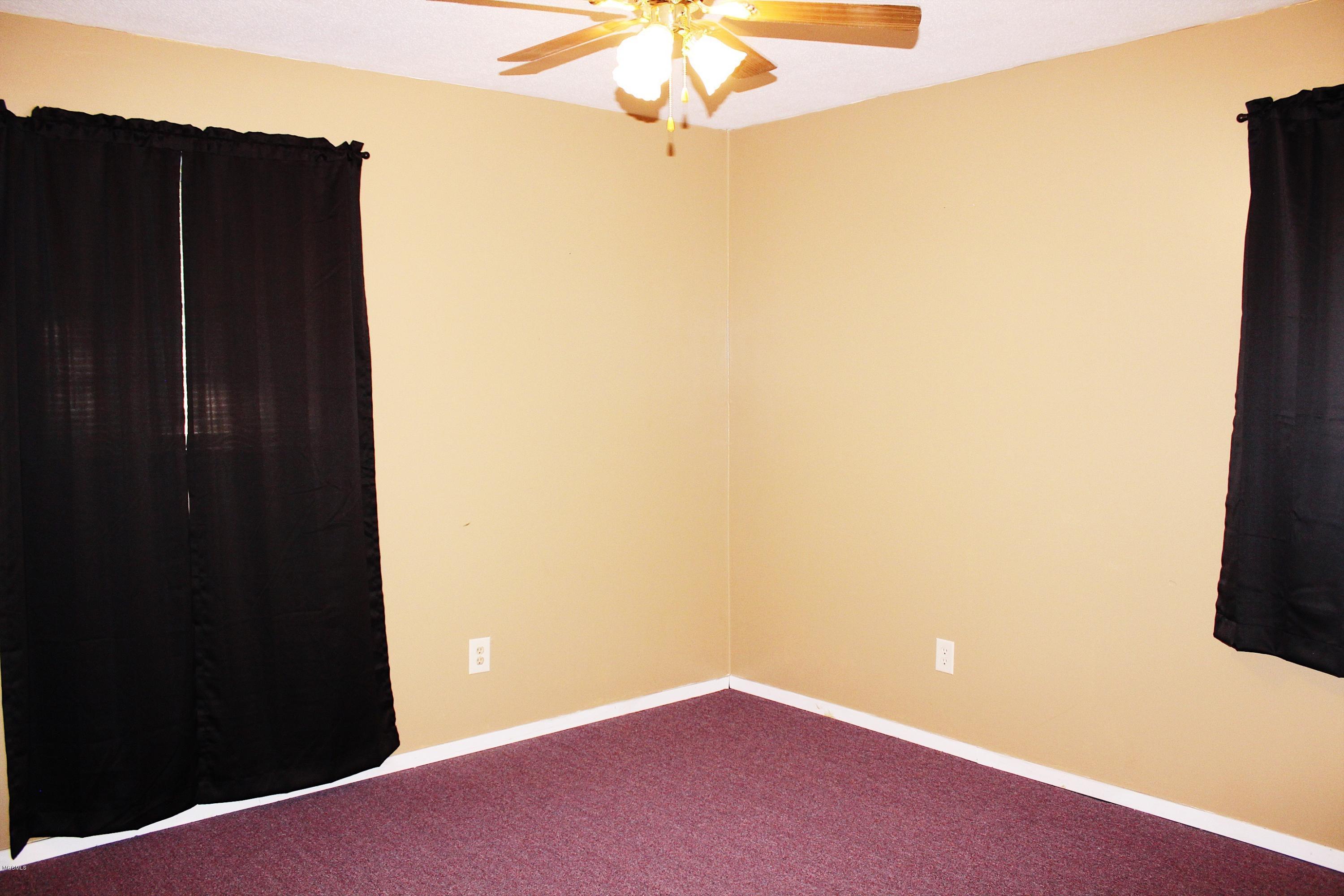 4301 Rabby Street Moss Point, MS 39563 - Photo 11 of 20 IMG_6072