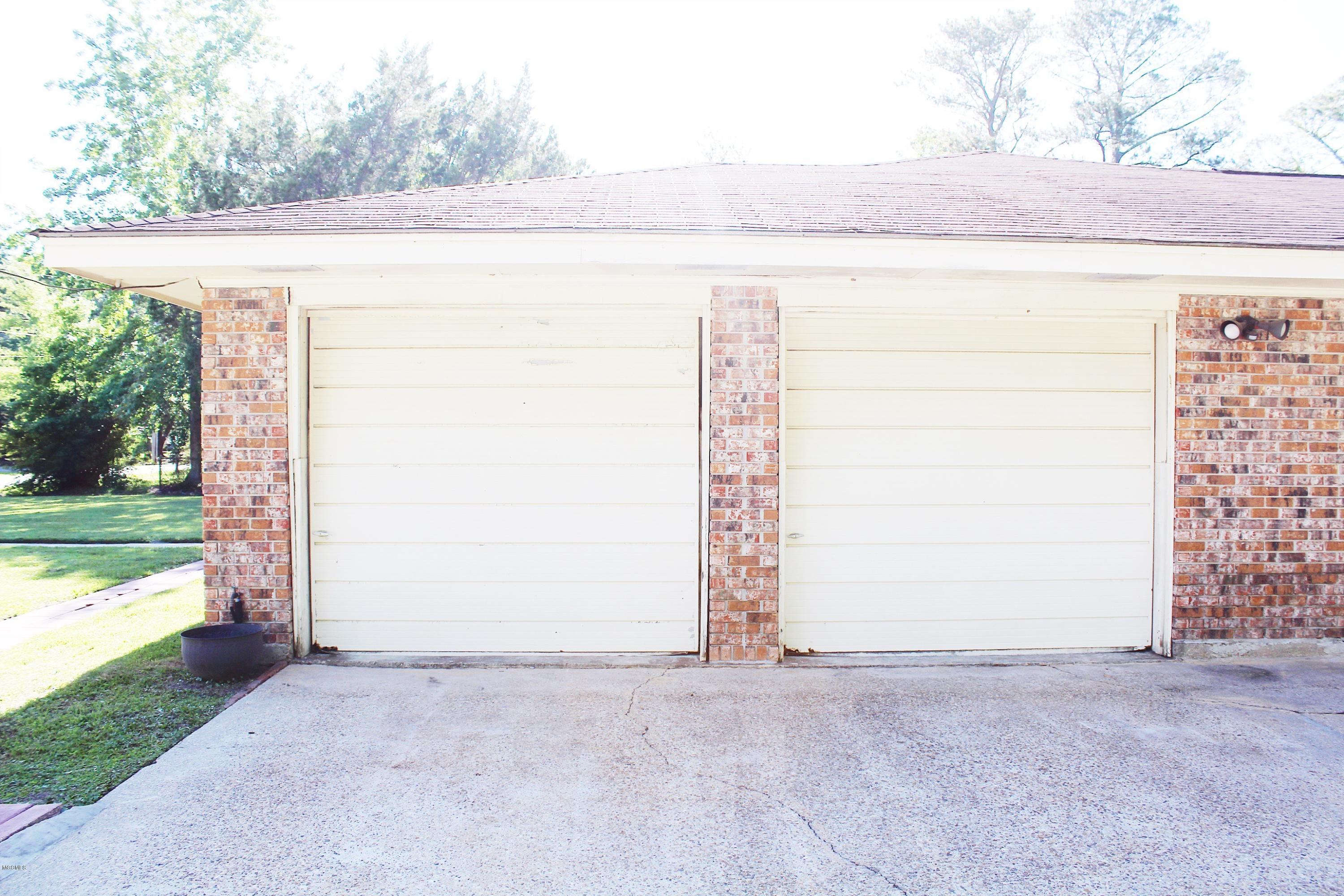 4301 Rabby Street Moss Point, MS 39563 - Photo 16 of 20 IMG_6097