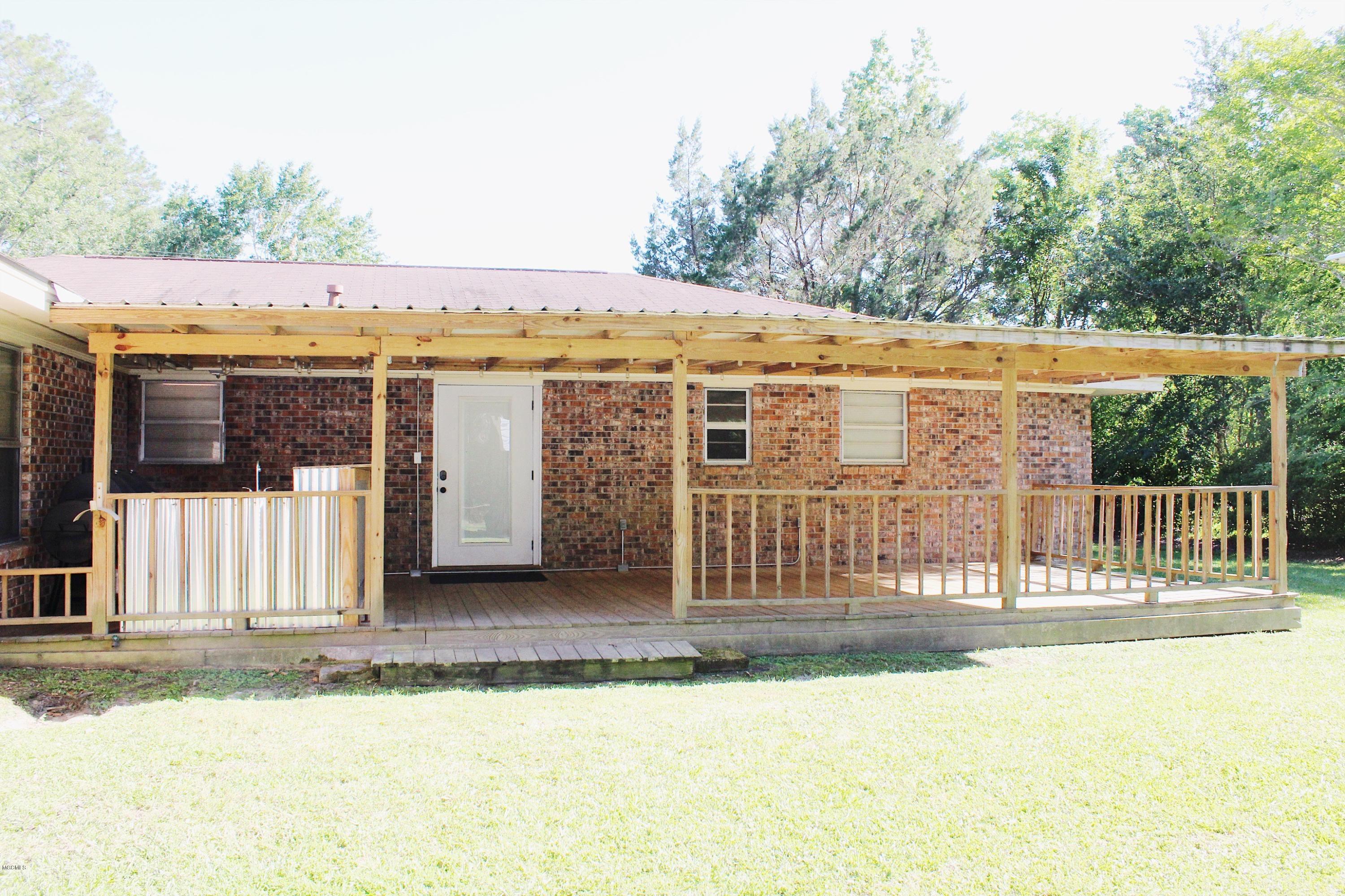 4301 Rabby Street Moss Point, MS 39563 - Photo 17 of 20 IMG_6086