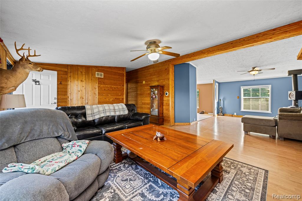 8460 Fish Lake Road Holly, MI 48442 - Photo 9 of 47
