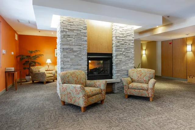 $359,000 | 410 Farrell Street, Unit 119, South Burlington, VT 05403