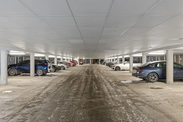 $359,000 | 410 Farrell Street, Unit 119, South Burlington, VT 05403