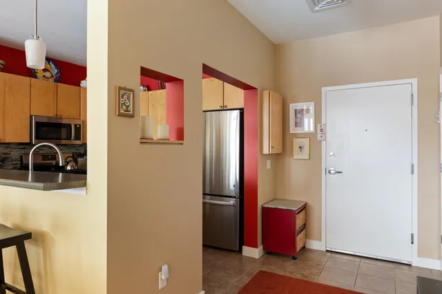 $359,000 | 410 Farrell Street, Unit 119, South Burlington, VT 05403