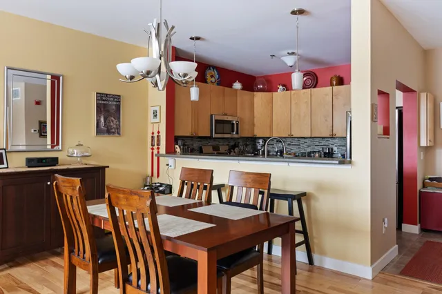 $359,000 | 410 Farrell Street, Unit 119, South Burlington, VT 05403