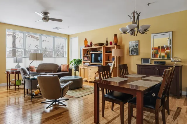 $359,000 | 410 Farrell Street, Unit 119, South Burlington, VT 05403