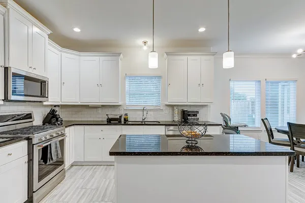 $329,900 | 14510 Sanour Drive, Houston, TX 77095