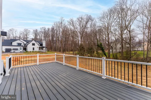 $3,150,000 | 731 Ellsworth Avenue, Great Falls, VA 22066