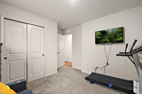 $360,000 | 39604 Fallbrook Avenue, North Branch, MN 55056