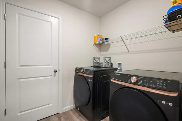 $360,000 | 39604 Fallbrook Avenue, North Branch, MN 55056