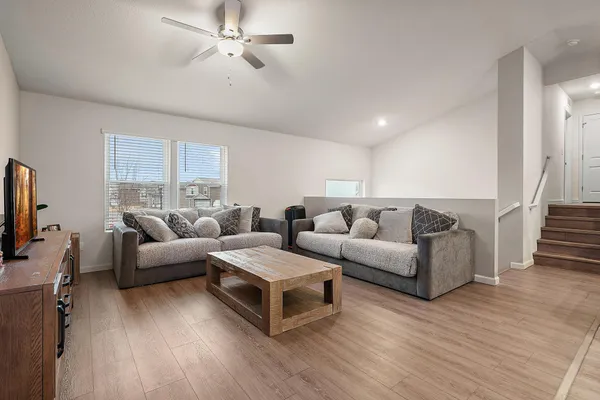 $360,000 | 39604 Fallbrook Avenue, North Branch, MN 55056