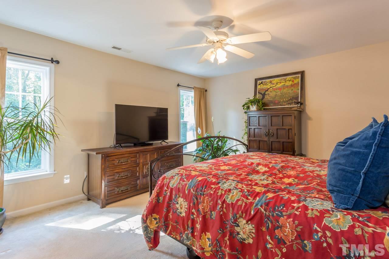 157 Deacon Ridge Street Wake Forest, NC 27587 - Photo 13 of 24 Gallery Image 13