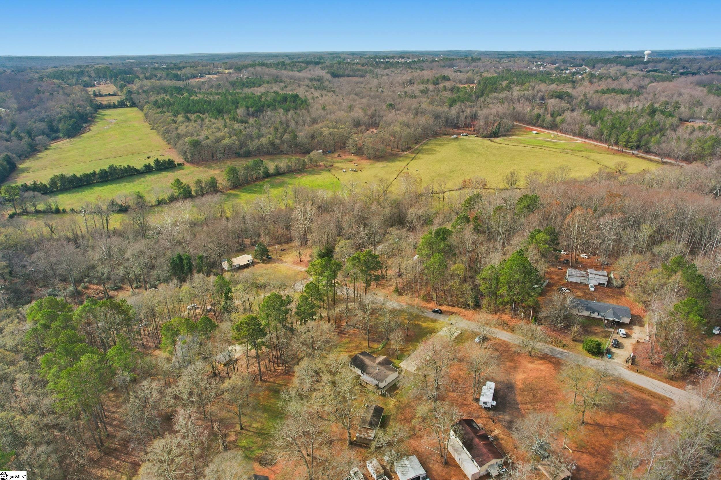 235 Colonial Drive Easley, SC 29642 - Photo 41 of 46