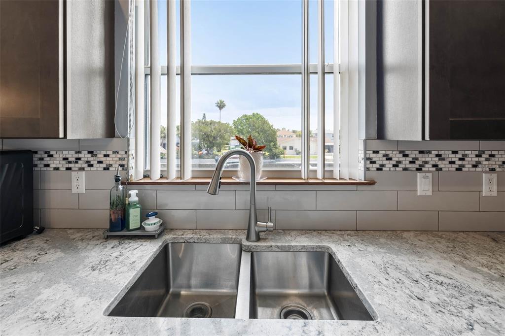 4464 Neptune Drive Hernando Beach, FL 34607 - Photo 10 of 47