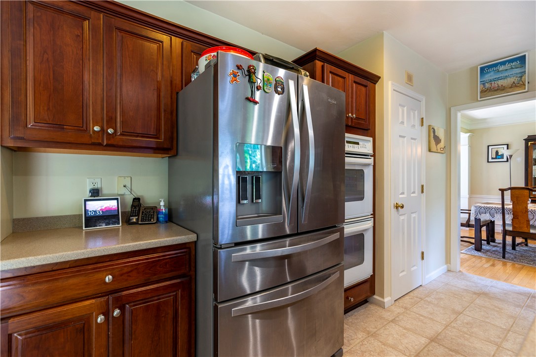 294 Castle Rocks Road Warwick, RI 02886 - Photo 13 of 50 Gallery Image 13