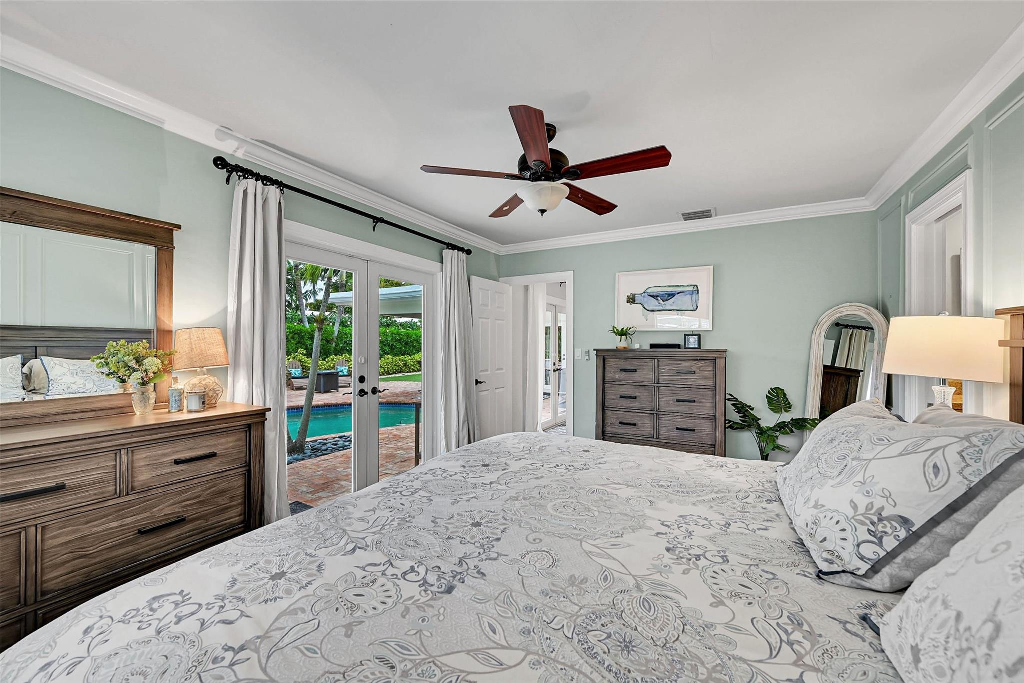 4221 Northeast 26th Avenue Lighthouse Point, FL 33064 - Photo 22 of 59 Photo 22