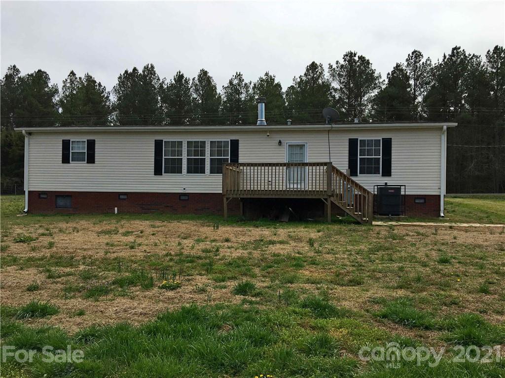 3853 State Rd S-29-330 Lancaster, SC 29720 - Photo 8 of 39 a house view with a garden space