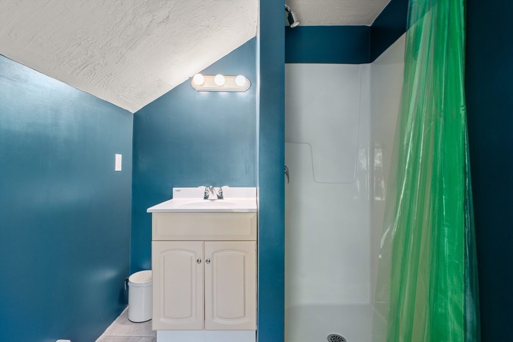 224 Turkey Hill Road Rutland, MA 01543 - Photo 23 of 32