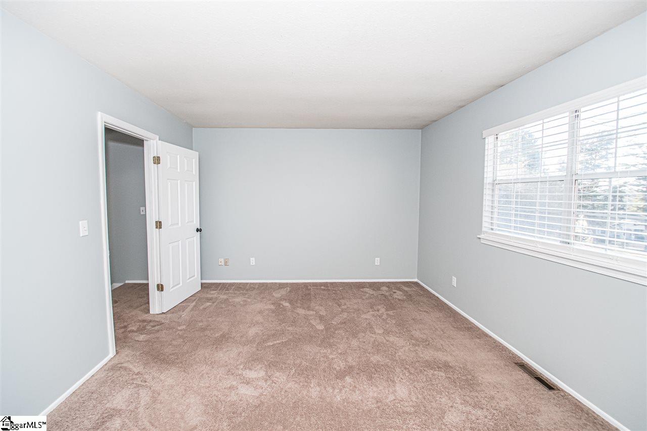 4308 Lexington Way Anderson, SC 29621 - Photo 25 of 35 Gallery Image 25