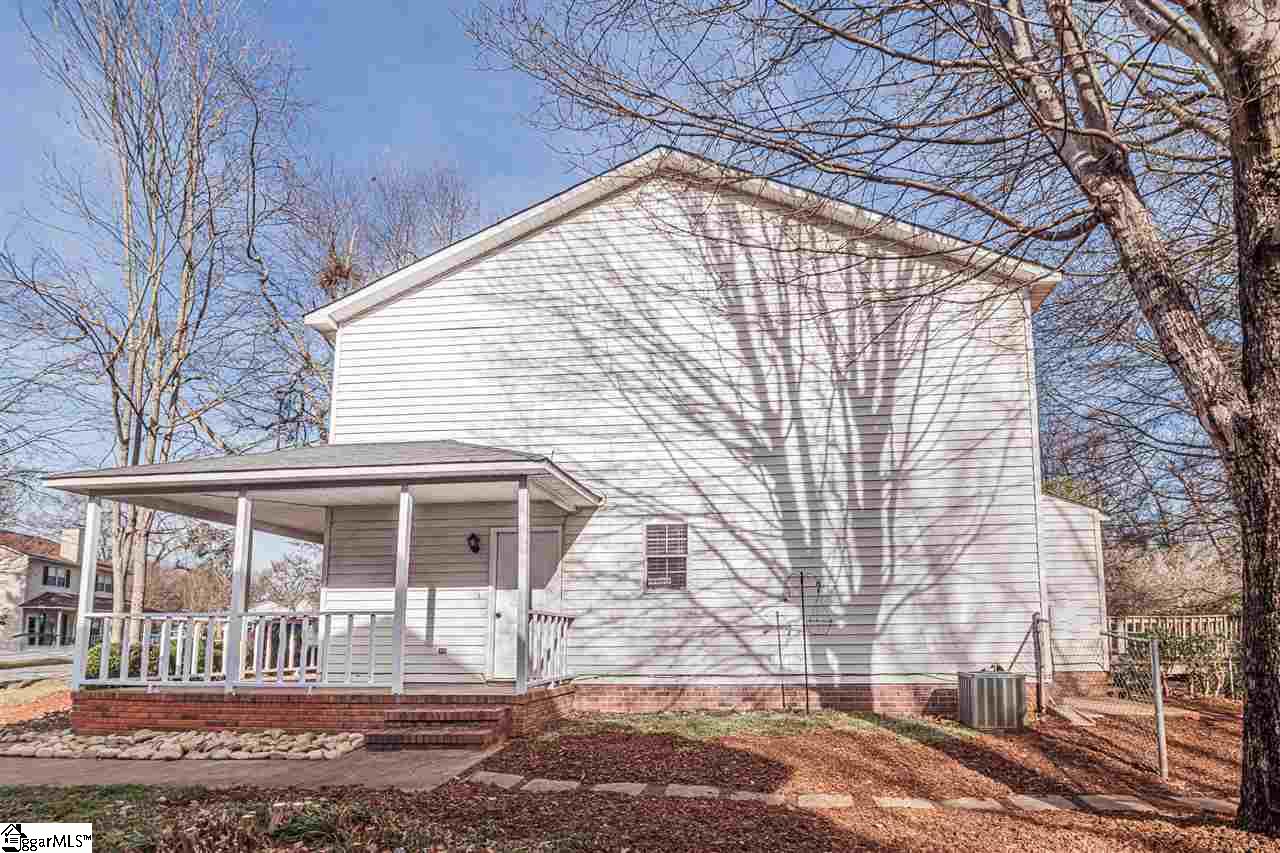 4308 Lexington Way Anderson, SC 29621 - Photo 4 of 35 Gallery Image 4