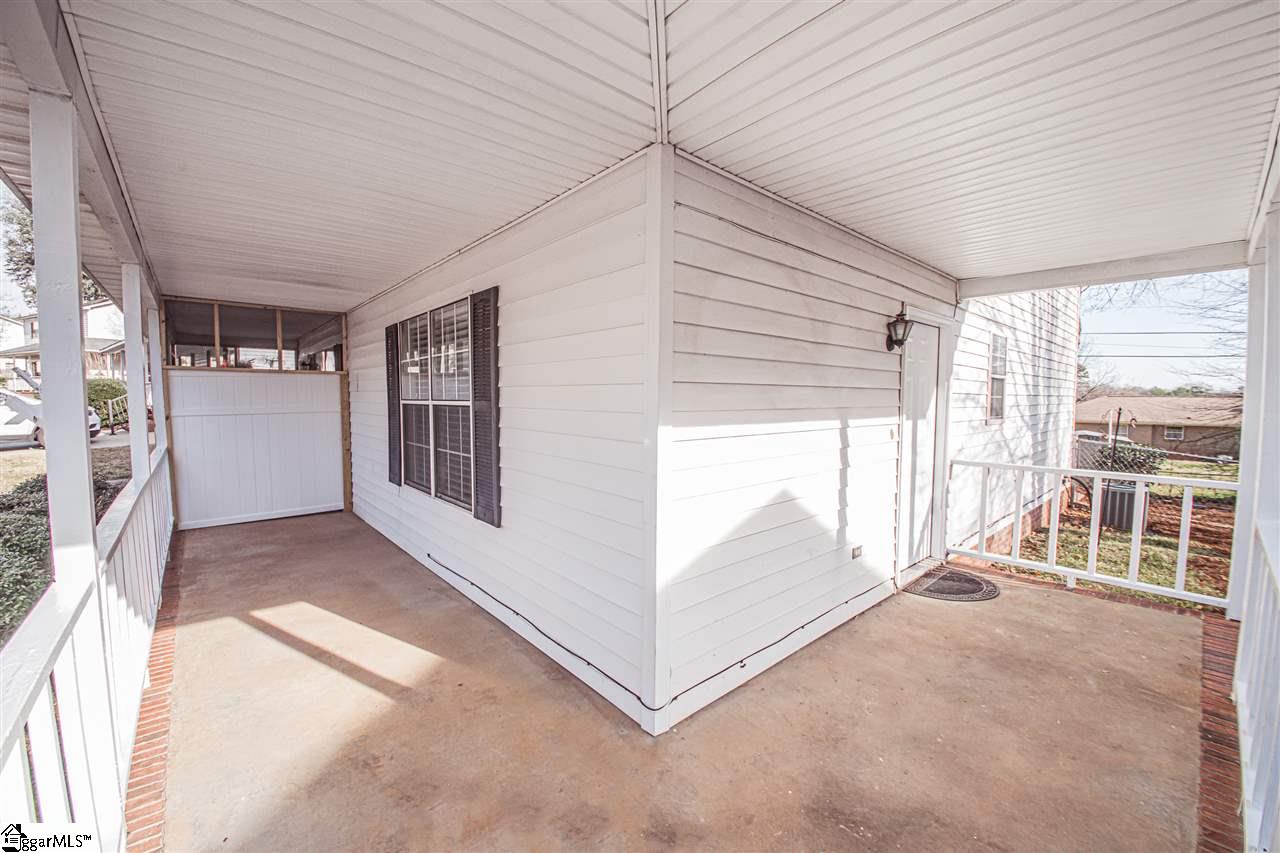 4308 Lexington Way Anderson, SC 29621 - Photo 10 of 35 Gallery Image 10
