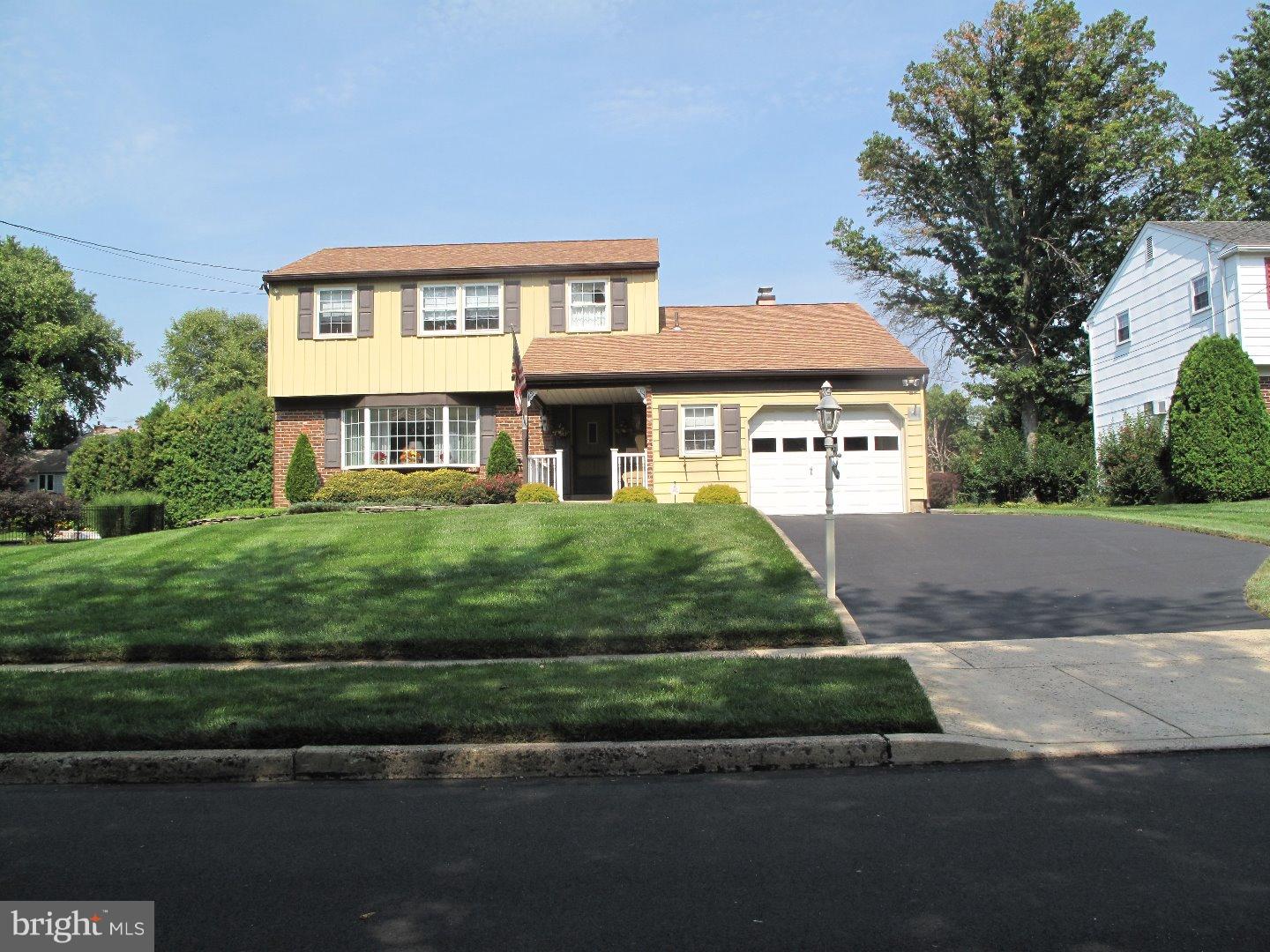 530 Parmentier Road Warminster, PA 18974 - Photo 1 of 24 Exterior Front