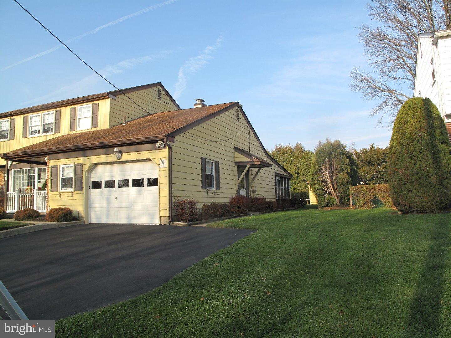 530 Parmentier Road Warminster, PA 18974 - Photo 22 of 24 Exterior Side